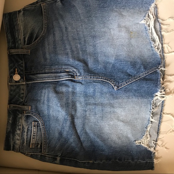 denim mini skirt - Picture 1 of 2